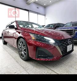 نيسان ألتيما